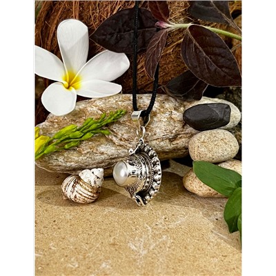 Серебряный кулон с кавачей из Жемчуга, 8.64 г; Silver pendant with Pearl kavach, 8.64 g