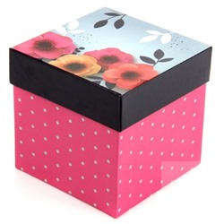 Подарочная коробка куб 11*11*12 см Маки 2 559370