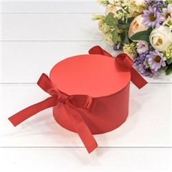 Подарочная коробка круглая 11*6 см Красный с лентами 446965к