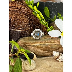 Серебряное кольцо с открывающейся кавачей, 7.98 г, размер - 17; Silver ring with folding kavacha, 7.98 g, Size - 7