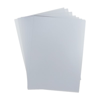 Картон белый А4, 20 листов: 10 листов мелованного плотность 200г/м2, 10 листов немелованного плотность 200 г/м2, в папке