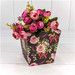 Коробка для цветов трапеция 14.5*14.5*15 см Ландыши и розы с ручками 440686