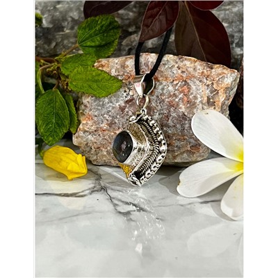 Серебряный кулон с кавачей из Лабрадорита, 9.29 г; Silver pendant with Labradorite kavach, 9.29 g