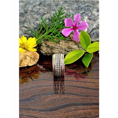 Серебряное кольцо с вращающимися элементами, 10.82 г, размер - 19; Silver ring with Spinner, 10.82 g, Size - 9