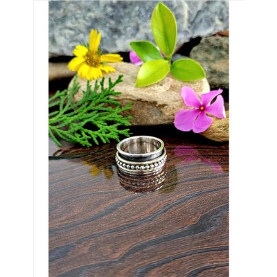 Серебряное кольцо с вращающимися элементами, 9.16 г, размер - 20; Silver ring with Spinner, 9.16 g, Size - 10