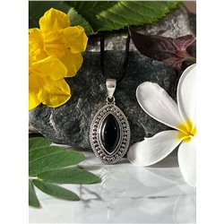 Серебряный кулон с Черным Ониксом, 6.43 г; Silver pendant with Black Onyx, 6.43 g